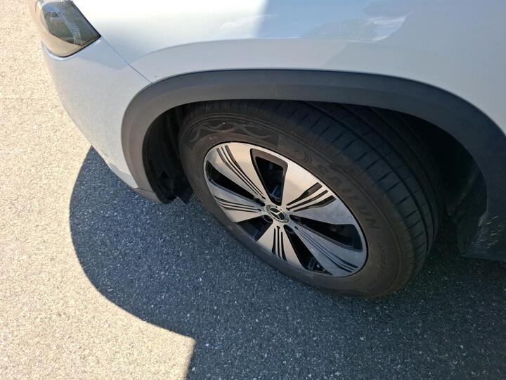 Mercedes-Benz EQA 250+ 67 kWh 25