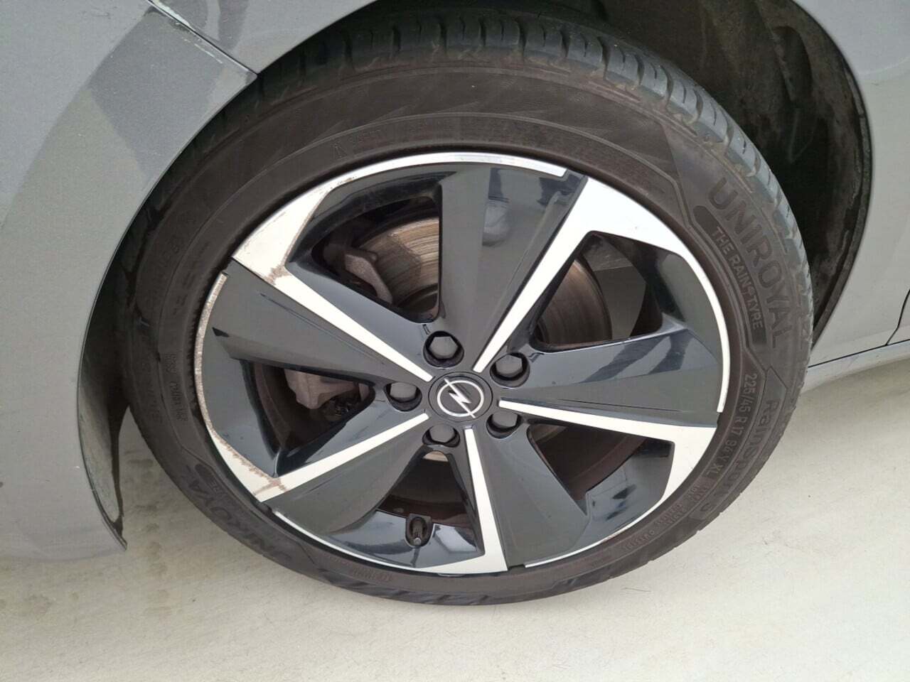 Opel Astra 1.5 Turbo D Elegance 24