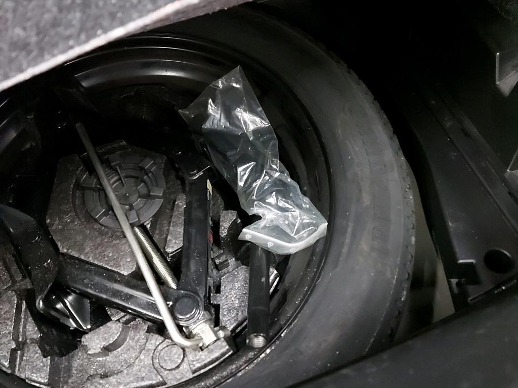 Volvo V40 2.0 T2 R-Design 7