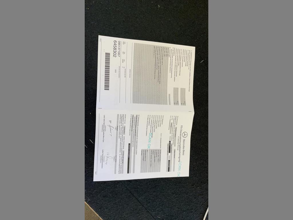 Mercedes-Benz GLE 300d 4Matic 15