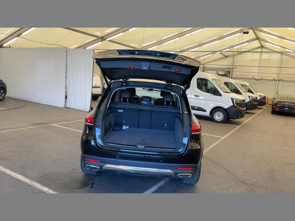Mercedes-Benz GLE 300d 4Matic 11