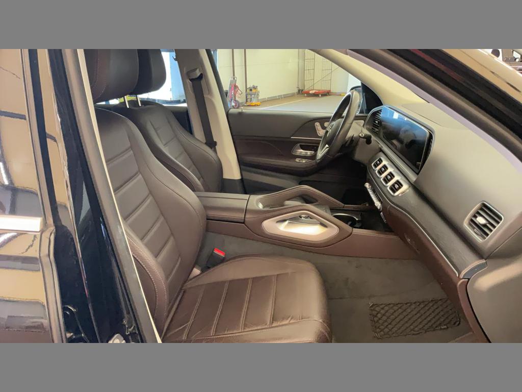 Mercedes-Benz GLE 300d 4Matic 9