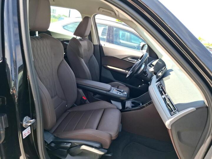 BMW X1 1.5 xDrive25e Design Aut. 9