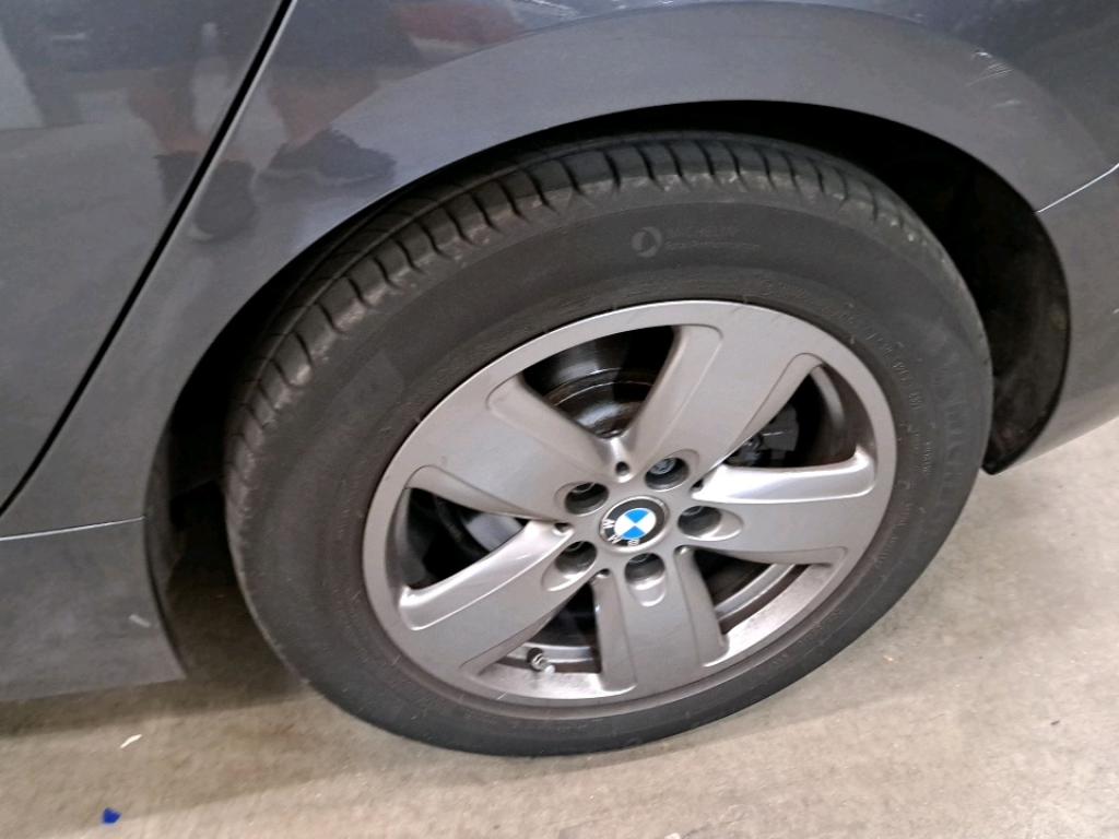 BMW 118d Aut. 30