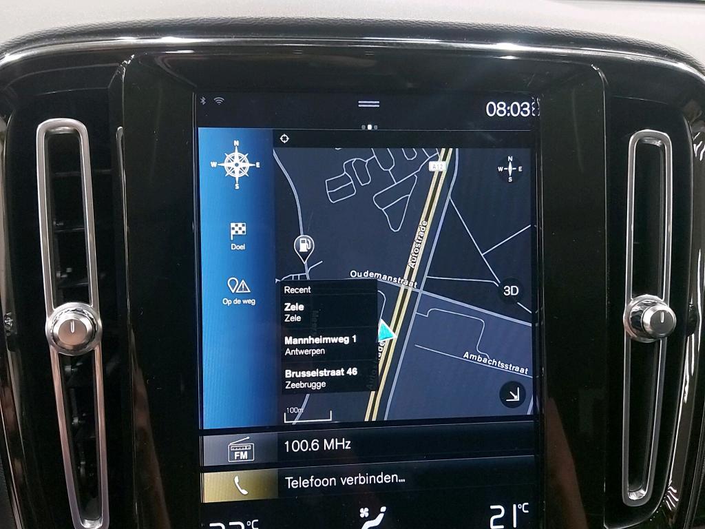 Volvo XC40 1.5 T4 Plug-In Hybrid Inscription 4