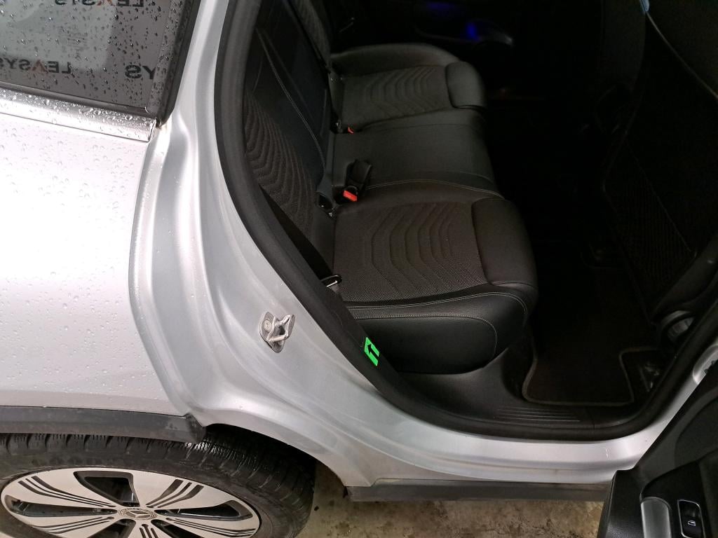 Mercedes-Benz EQA 250 24