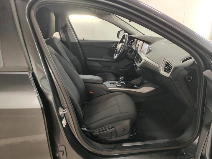 BMW 116d 7