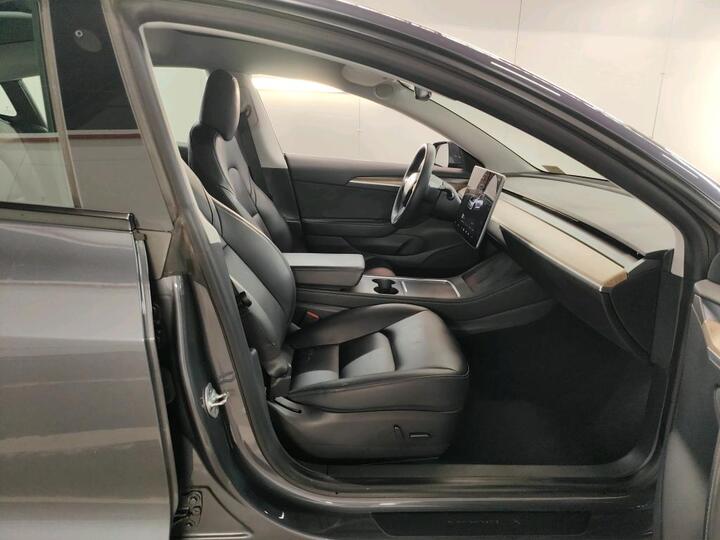 Tesla Model 3 Long Range Dual Motor AWD 7