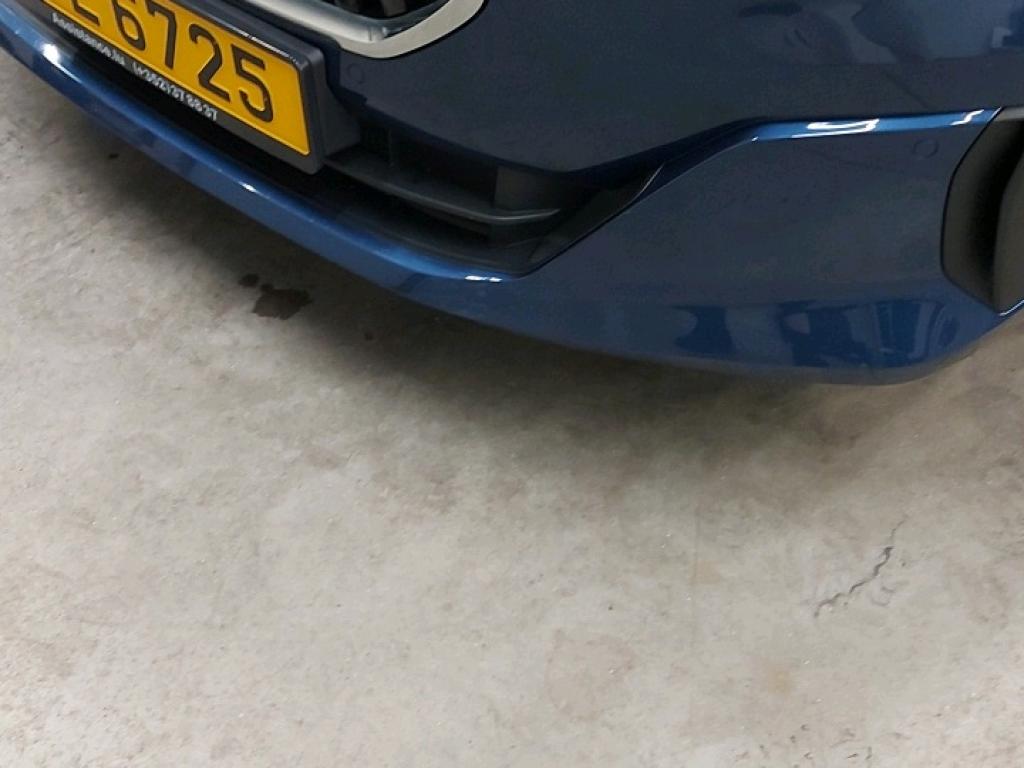 BMW 218i Active Tourer 16