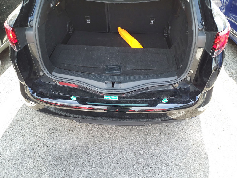Renault Megane 1.5 BlueDCI Techno 22