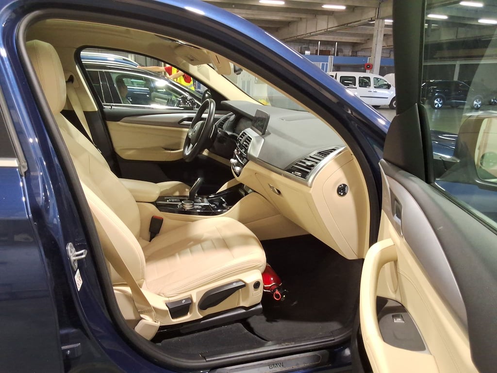BMW X4 2.0 xDrive20i 7
