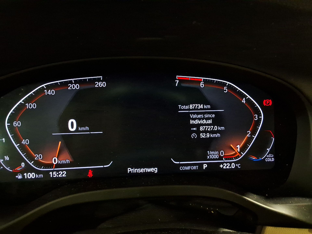 BMW X4 2.0 xDrive20i 10