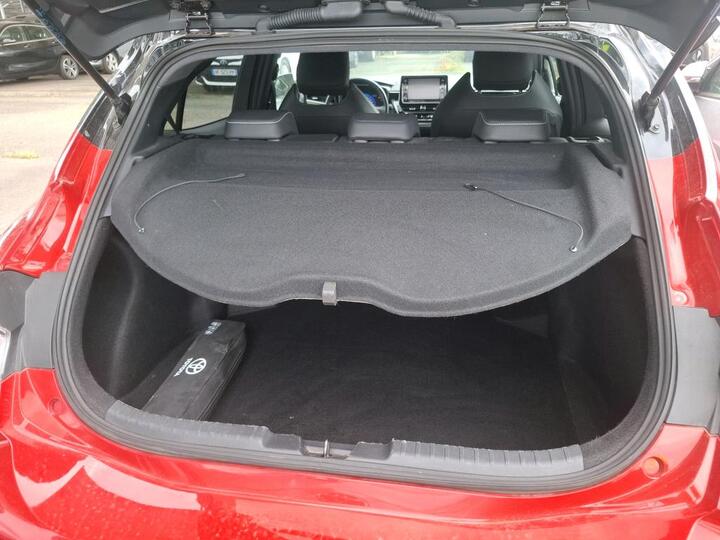 Toyota Corolla 1.8 e-CVT Hybrid Collection 9
