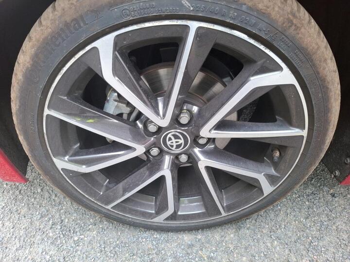 Toyota Corolla 1.8 e-CVT Hybrid Collection 37