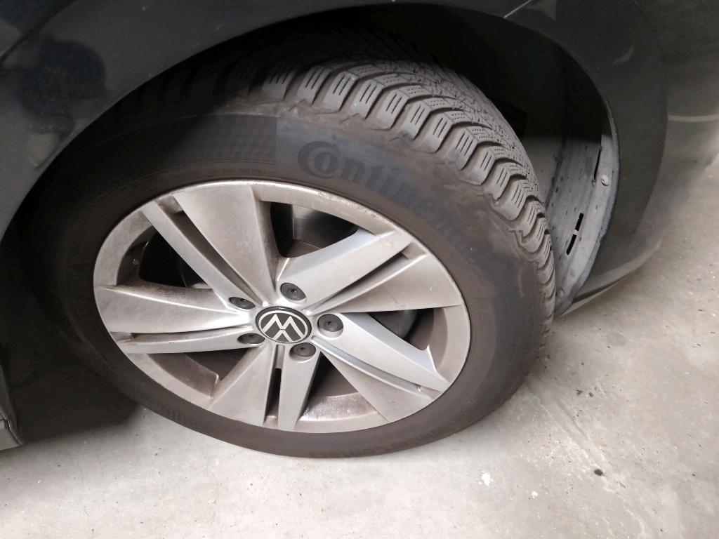 Volkswagen Golf 1.0 TSI Aut. 30