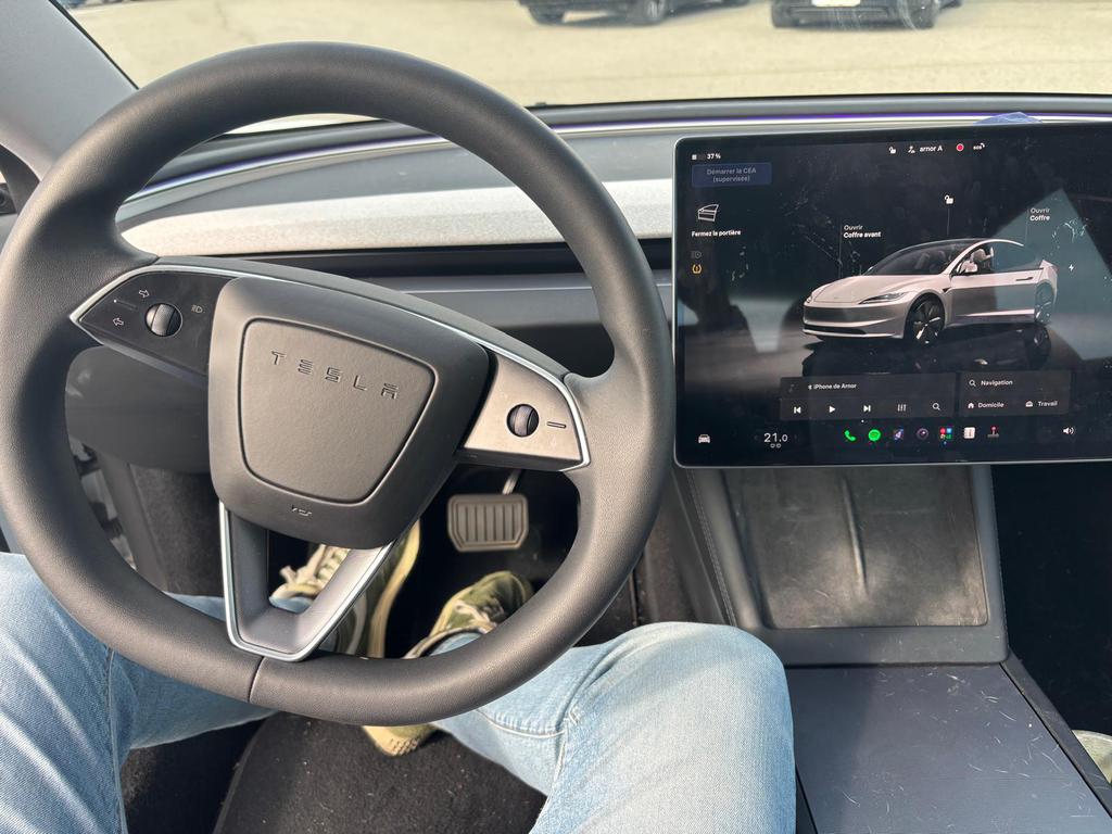 Tesla Model 3 Long Range Dual Motor AWD 9