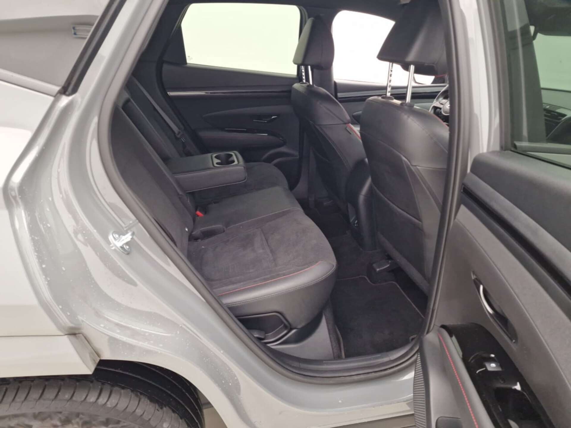 Hyundai Tucson 1.6 CRDI Mild-Hybrid N-Line 8