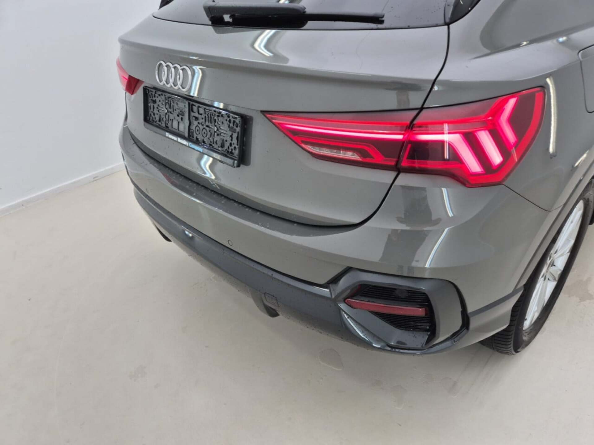 Audi Q3 Sportback 2.0 35 TDI 16