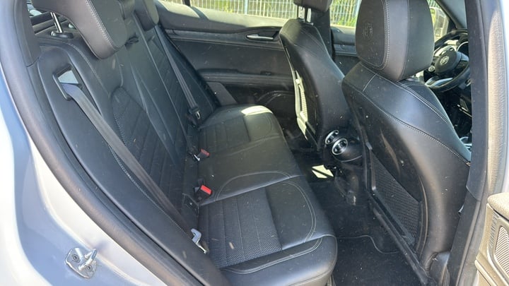 Alfa Romeo Stelvio Facelift 2.2d Sprint 8