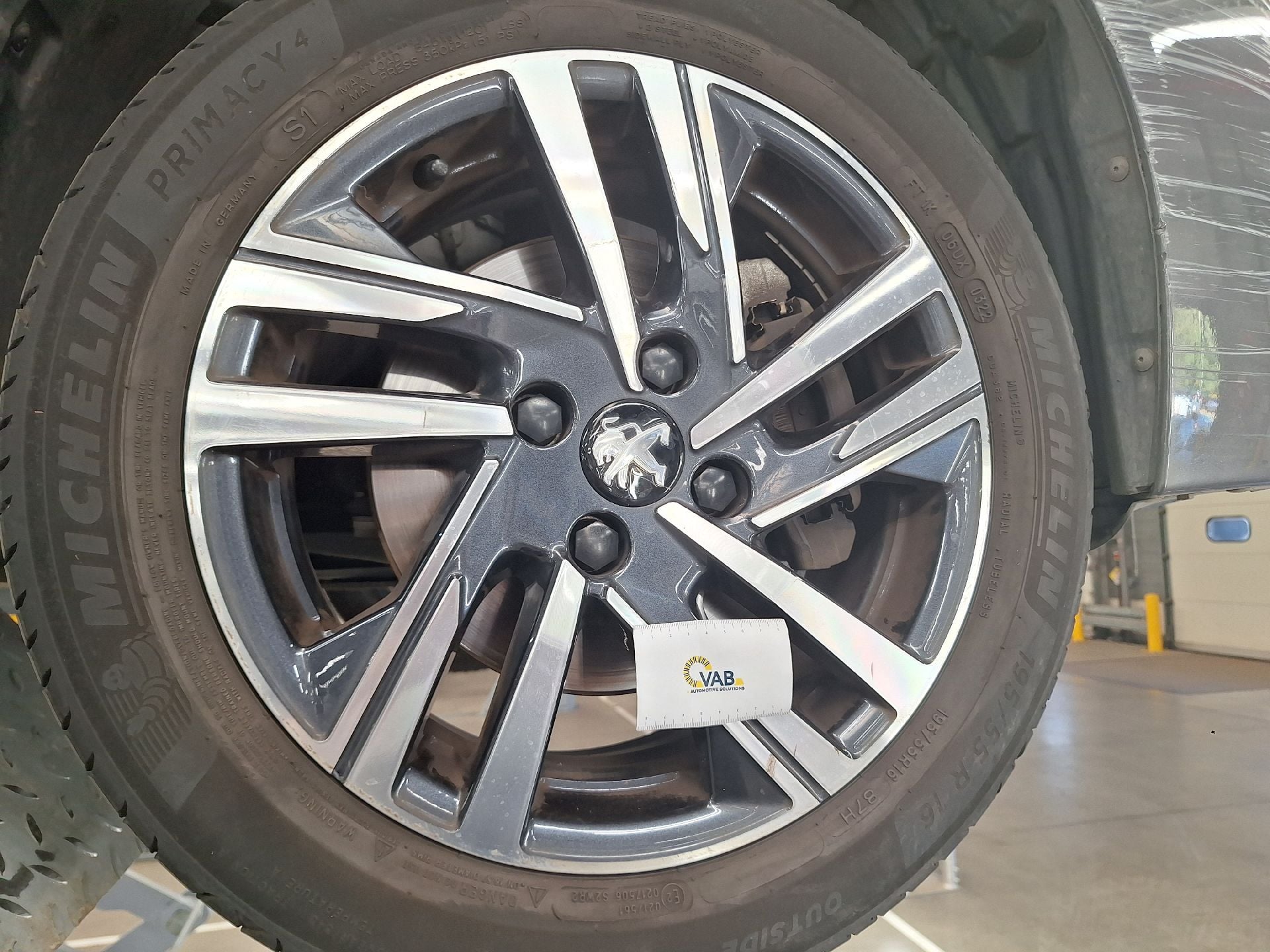 Peugeot 208 1.5 BlueHDi Allure 34
