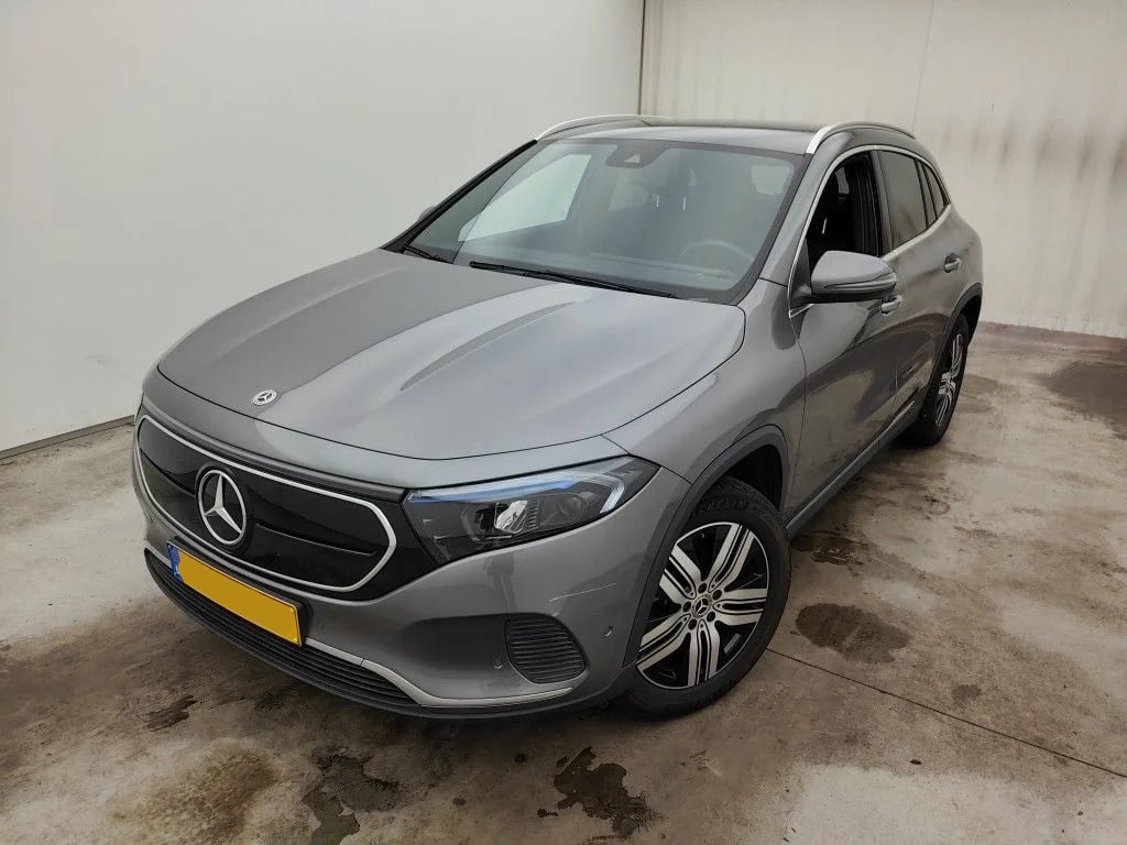 Mercedes EQA 250