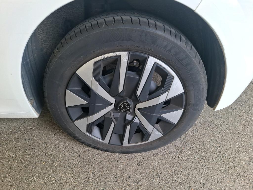Peugeot 208 1.2 PureTech 100 30
