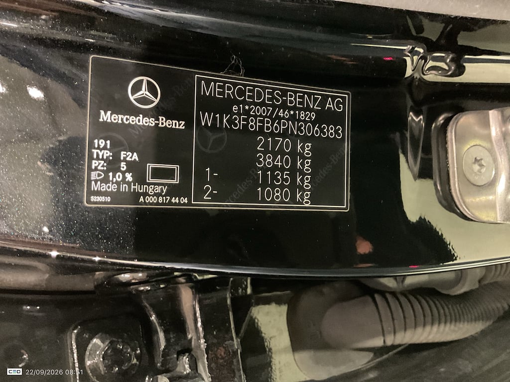 Mercedes-Benz A 250e Plug-In Hybrid 17