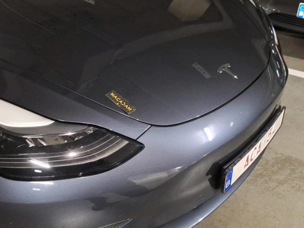 Tesla Model 3 Long Range Dual Motor AWD 16