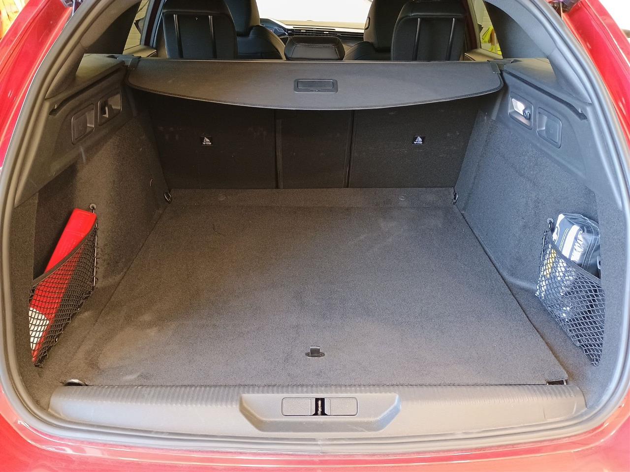 Peugeot 308 1.5 BlueHDi GT-Line 12