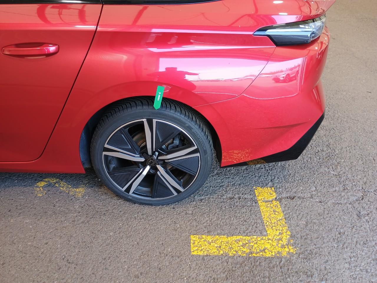 Peugeot 308 1.5 BlueHDi GT-Line 18