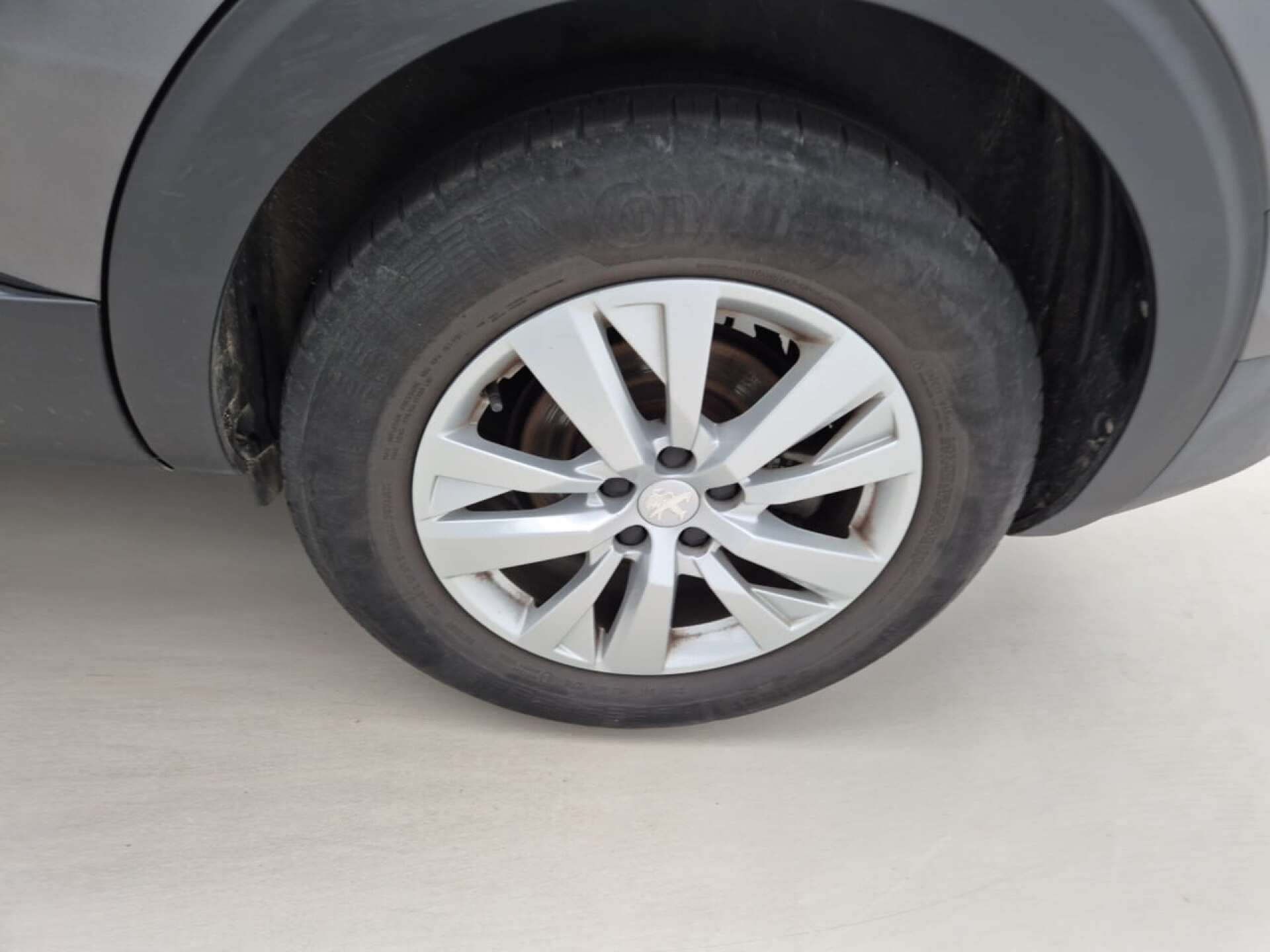 Peugeot 5008 1.5 BlueHDi 26