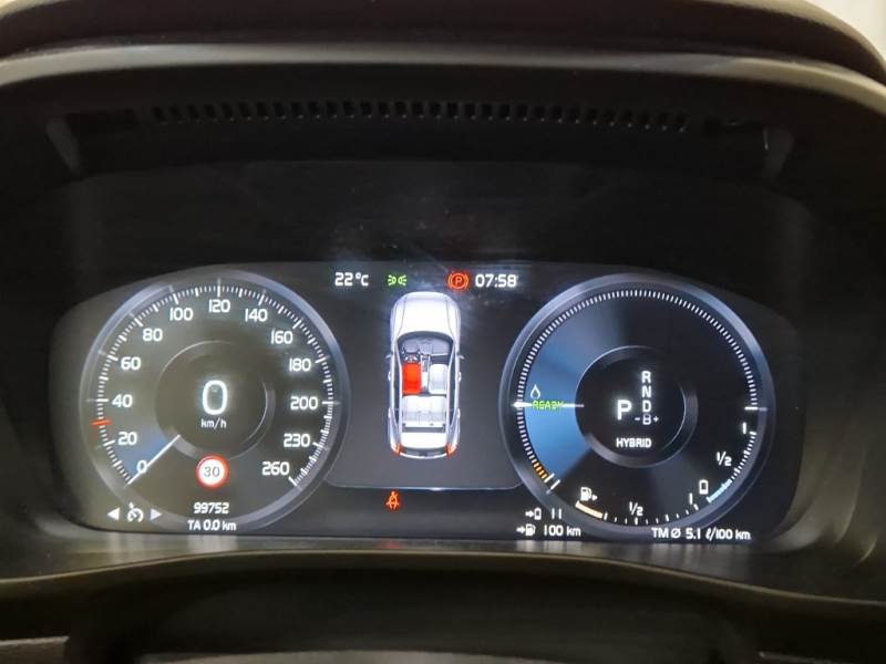 Volvo XC40 1.5 T4 Plug-In Hybrid Inscription 11