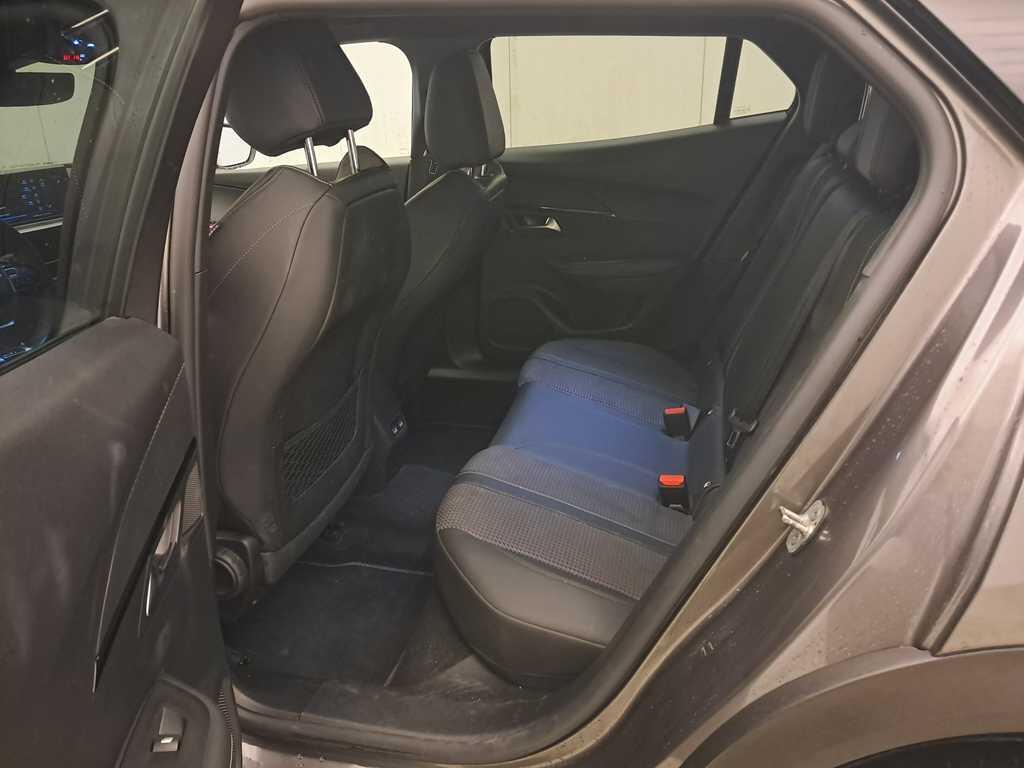 Peugeot 2008 1.2 PureTech GT-Line 8