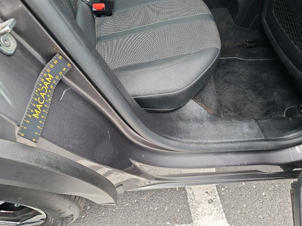 Peugeot 2008 1.2 PureTech GT-Line 21