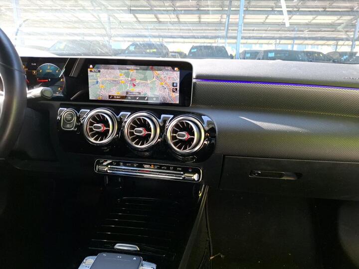 Mercedes-Benz A 180 d Progressive 7G-DCT 6