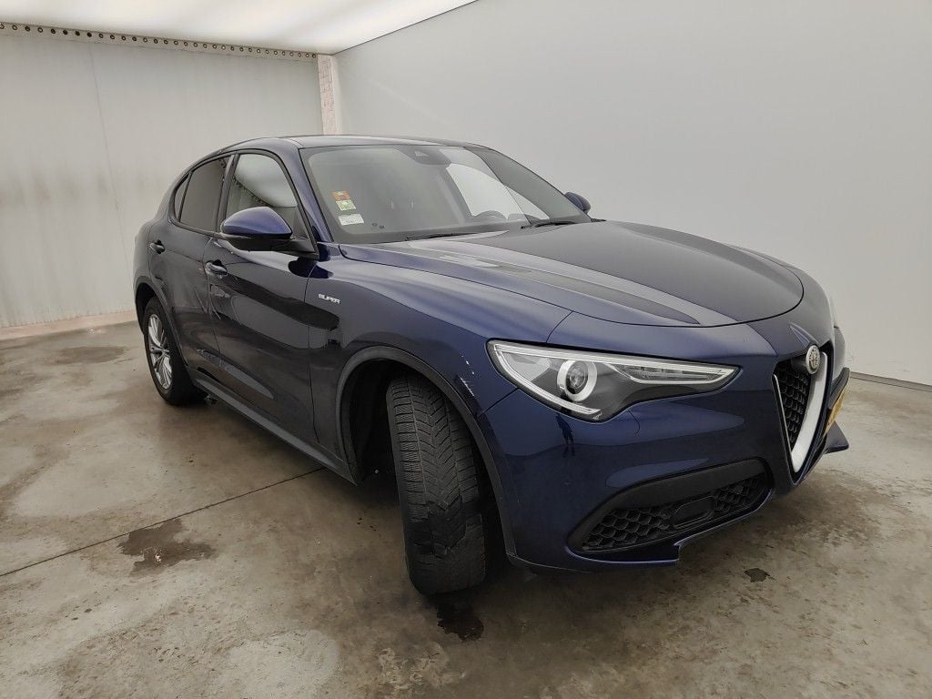 Alfa Romeo Stelvio 2.2 MJD 190 Aut. AWD 2