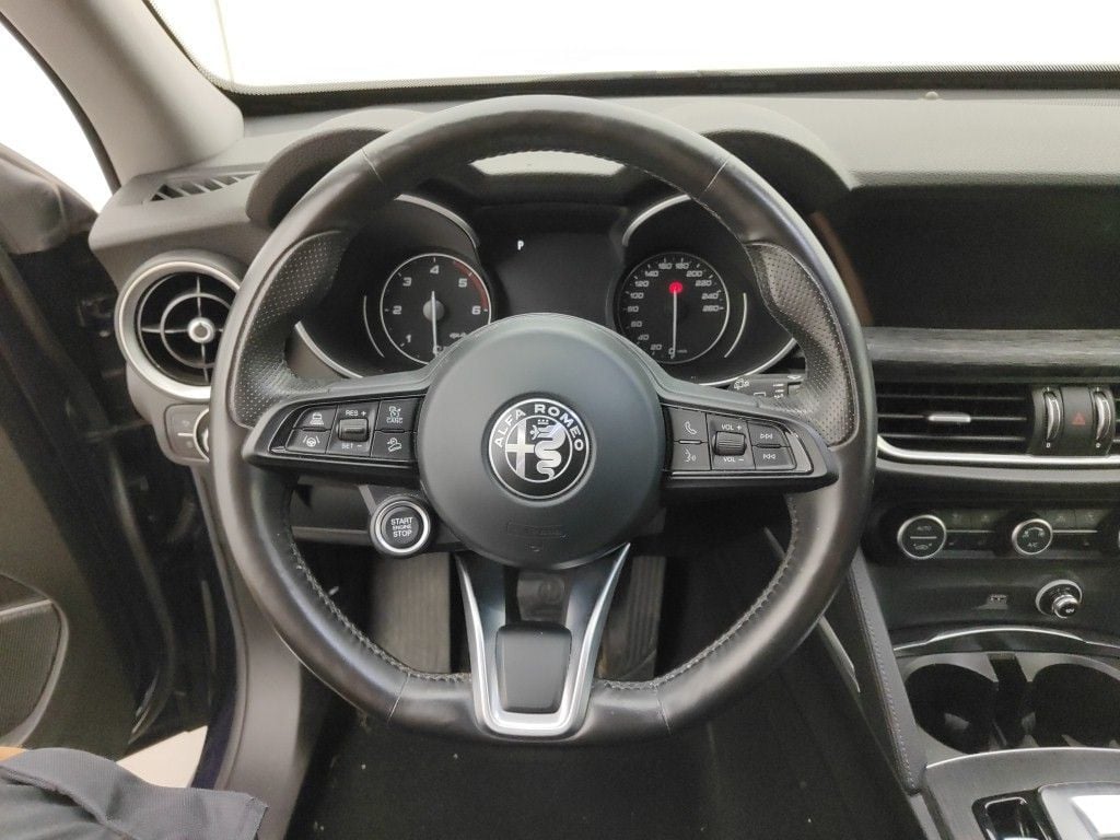 Alfa Romeo Stelvio 2.2 MJD 190 Aut. AWD 7
