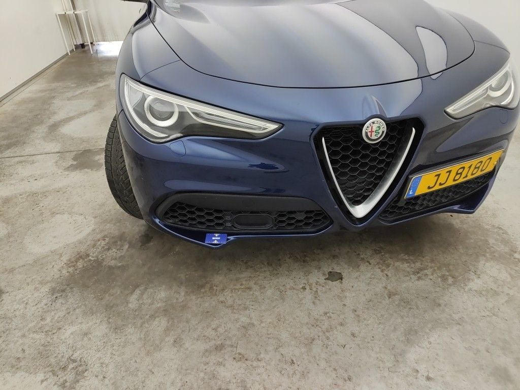 Alfa Romeo Stelvio 2.2 MJD 190 Aut. AWD 18