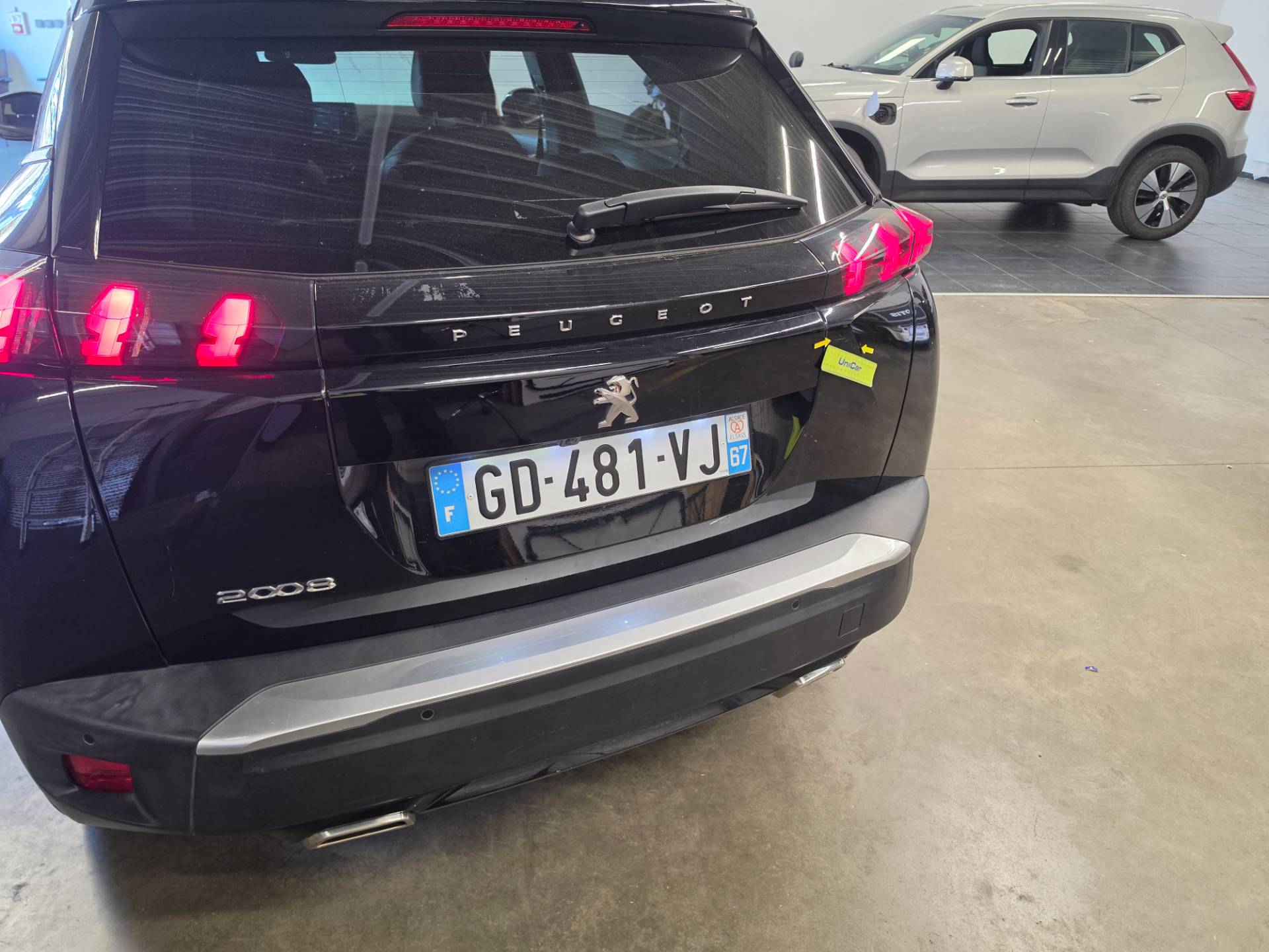 Peugeot 2008 1.2 PureTech 130 Roadtrip EAT8 22