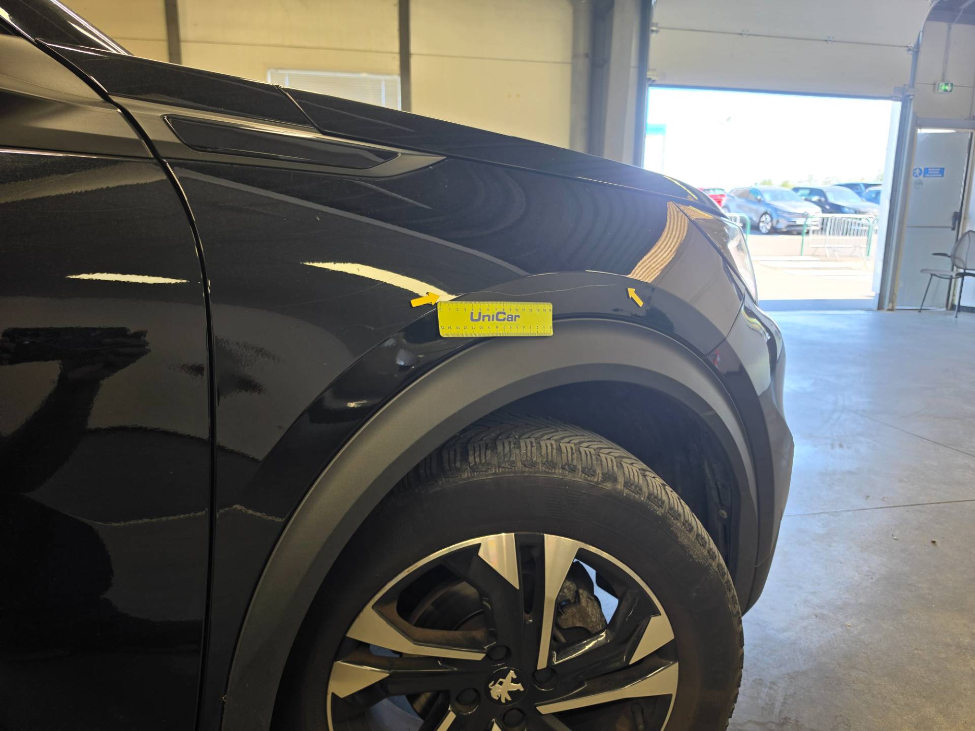 Peugeot 2008 1.2 PureTech 130 Roadtrip EAT8 32