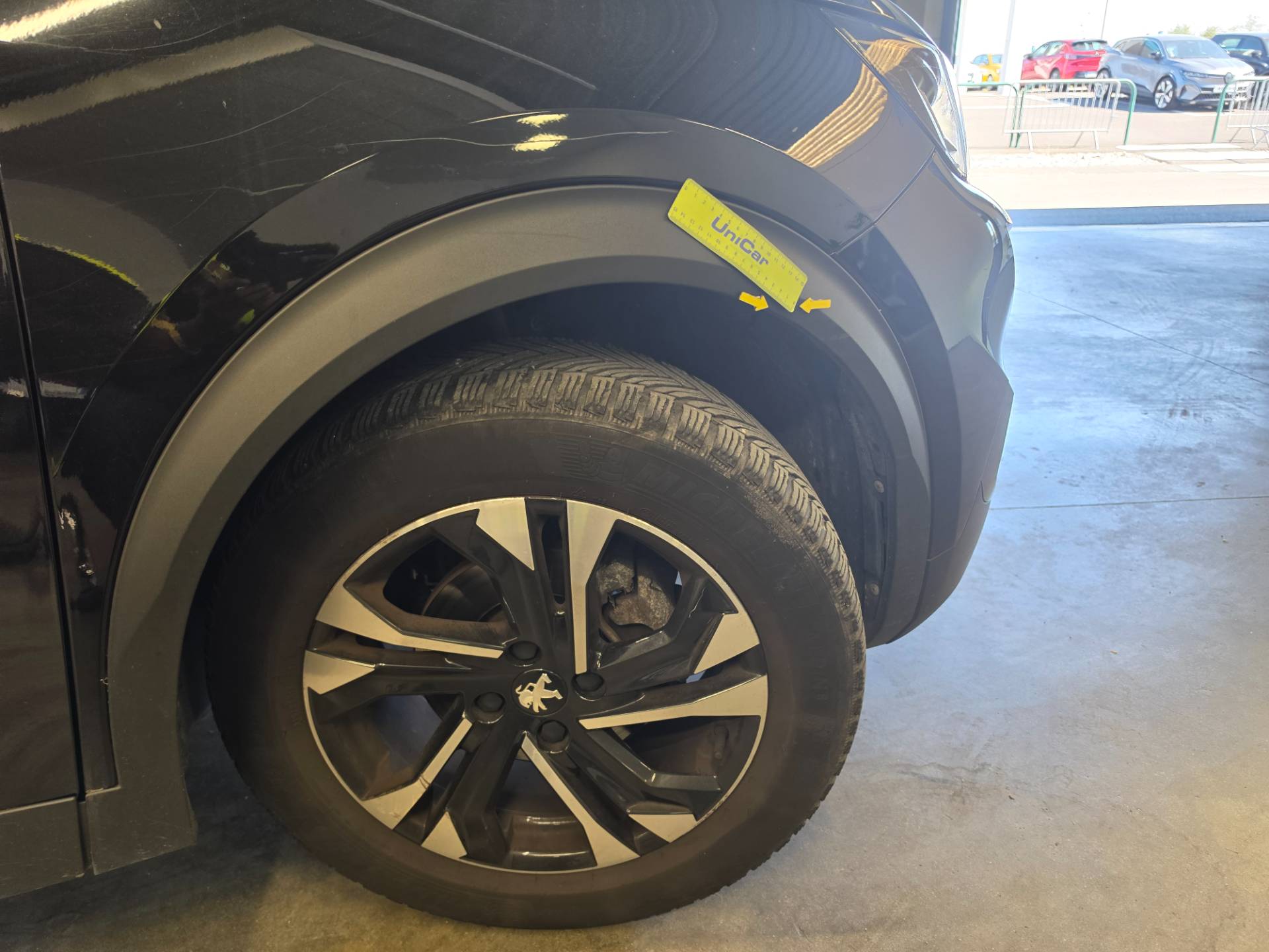 Peugeot 2008 1.2 PureTech 130 Roadtrip EAT8 34