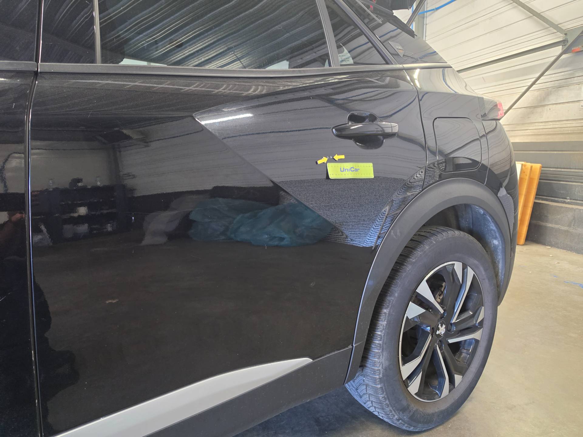 Peugeot 2008 1.2 PureTech 130 Roadtrip EAT8 18