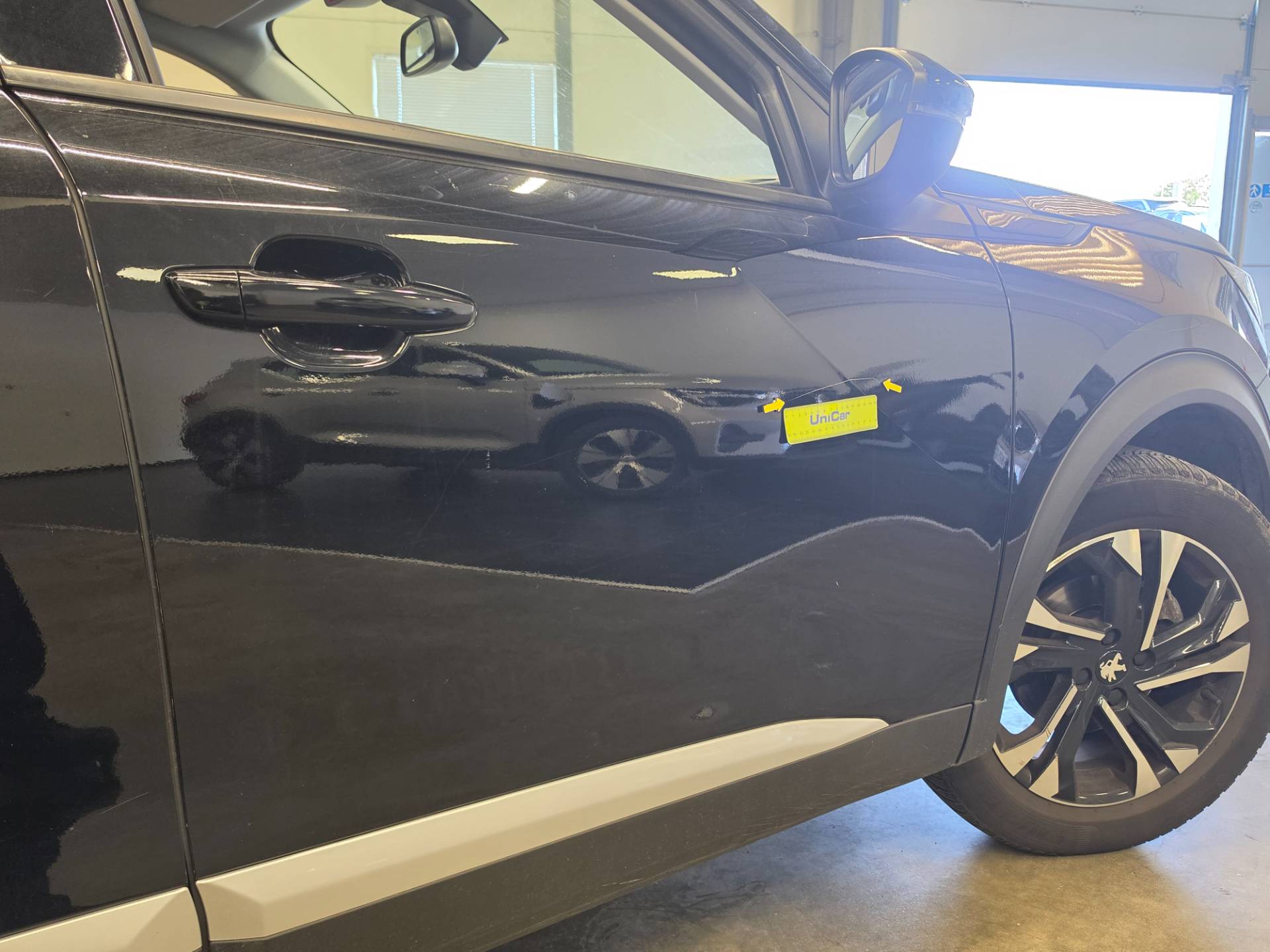 Peugeot 2008 1.2 PureTech 130 Roadtrip EAT8 30