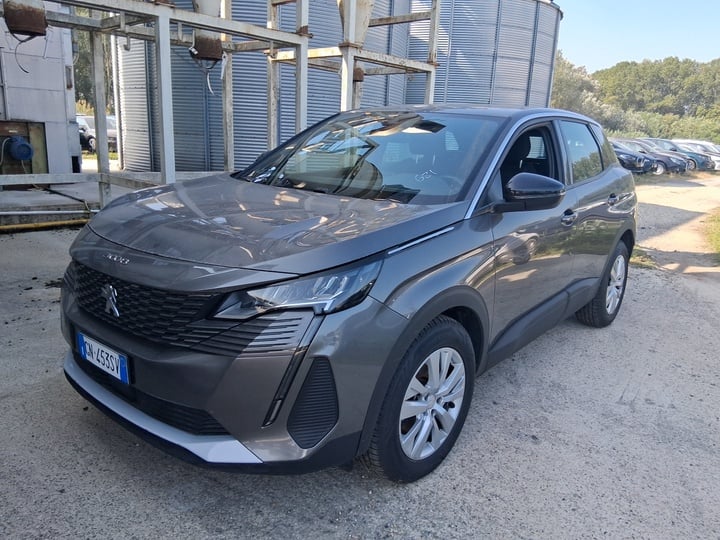 Peugeot 3008 1.2 PureTech EAT8