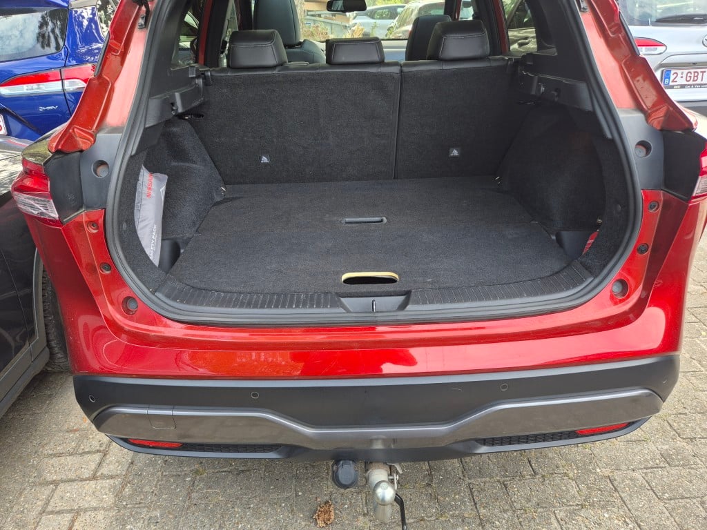 Nissan Qashqai 1.3 DIG-T Mild-Hybrid Tekna Automático 12