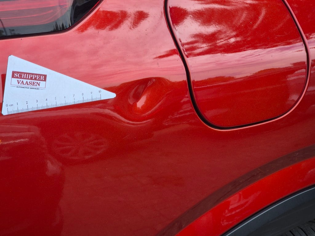 Nissan Qashqai 1.3 DIG-T Mild-Hybrid Tekna Automático 29