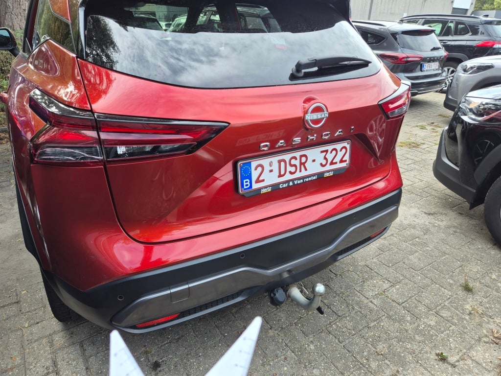 Nissan Qashqai 1.3 DIG-T Mild-Hybrid Tekna Automático 24
