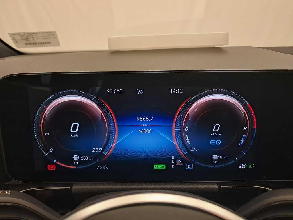 Mercedes-Benz GLA 250 e Plug-In Hybrid Progressive 8G-DCT 11