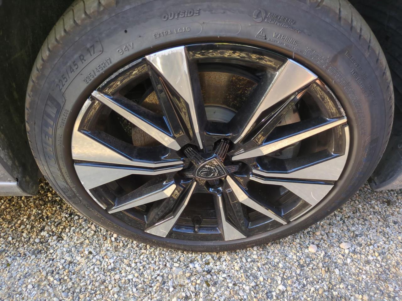 Peugeot 308 SW Facelift 1.5 BlueHDi Allure EAT8 35