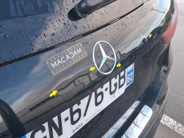 Mercedes-Benz GLA 250e Plug-In Hybrid AMG 25